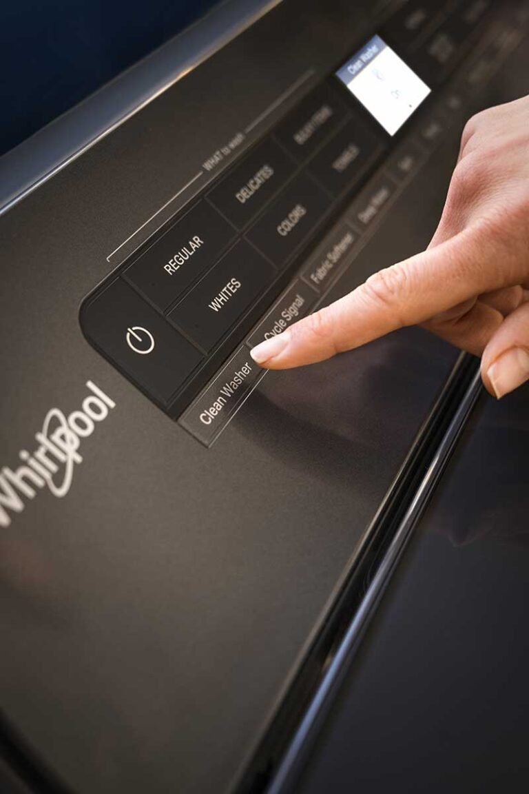 How to Clean Your Washing Machine affresh®